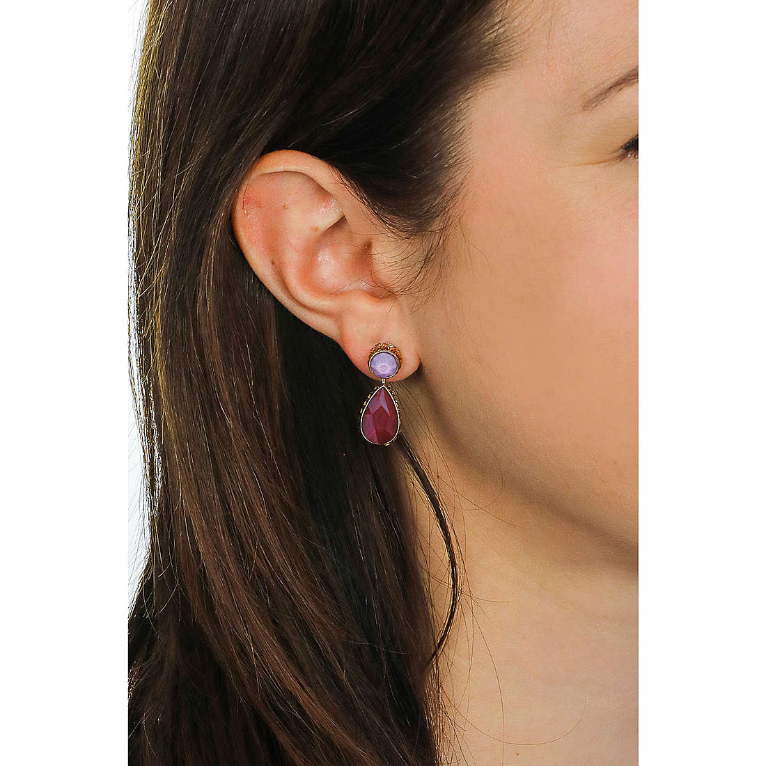Swarovski earrings Orbita woman 5600523 wearing