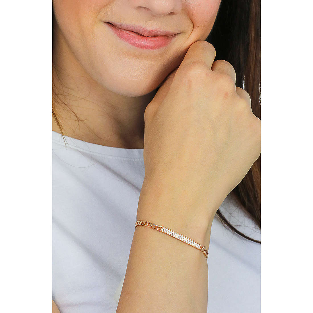 Michael Kors bracelets Mk Statement Link woman MKC1379AN791 wearing