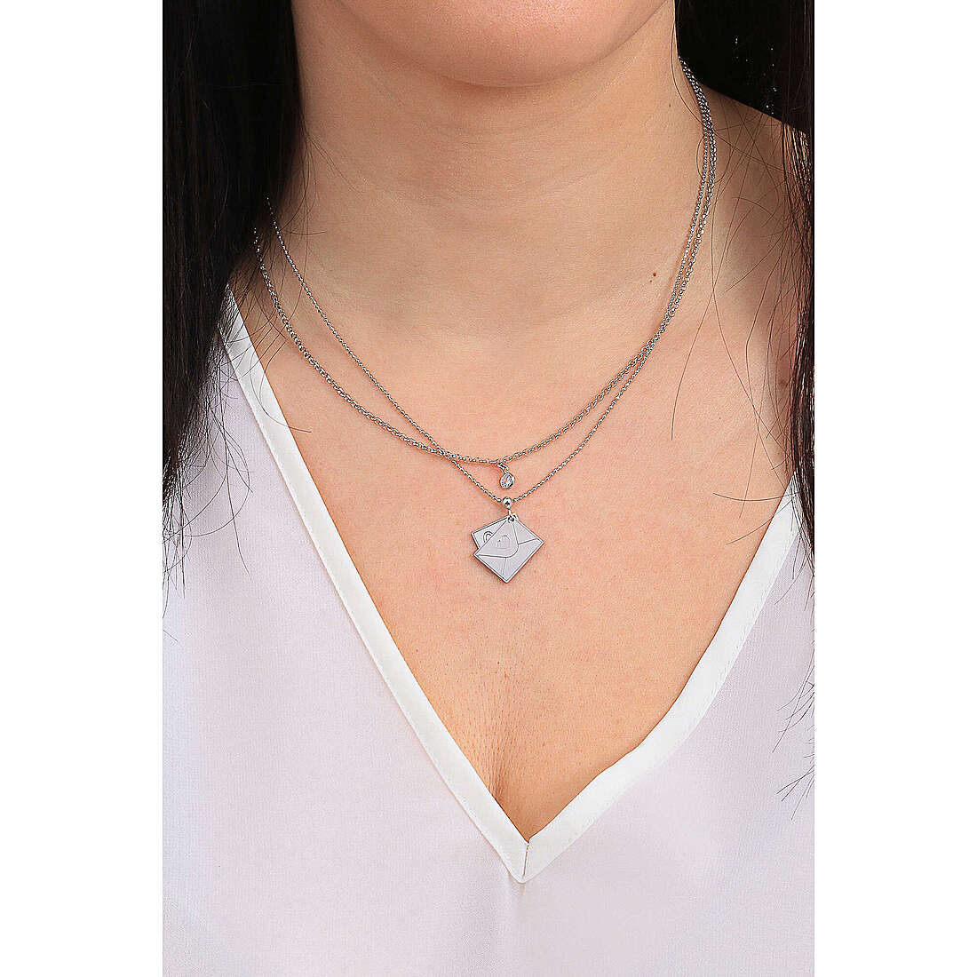 Ottaviani necklaces woman 600084C wearing