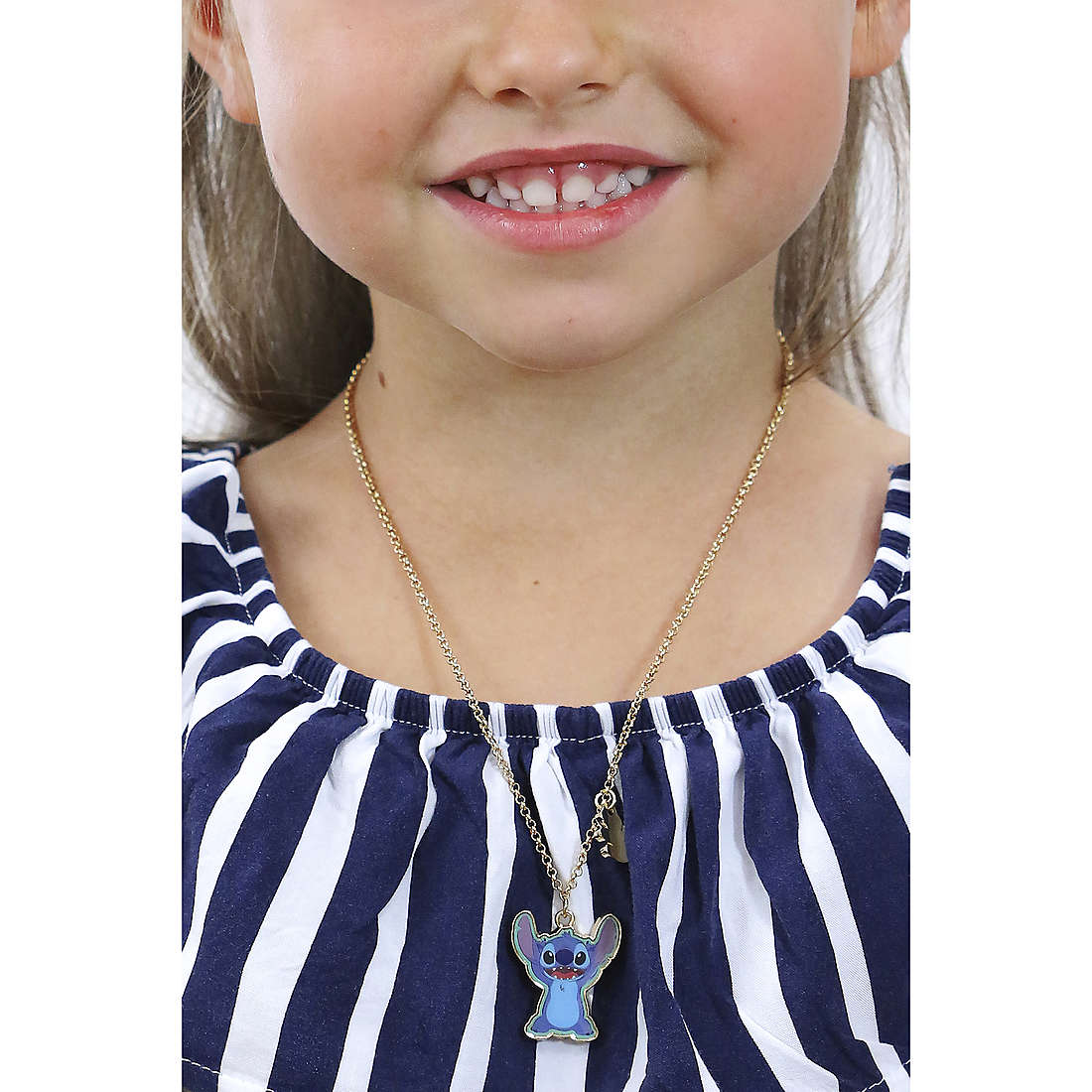 Disney necklaces Stitch child NH00924YL-16 wearing