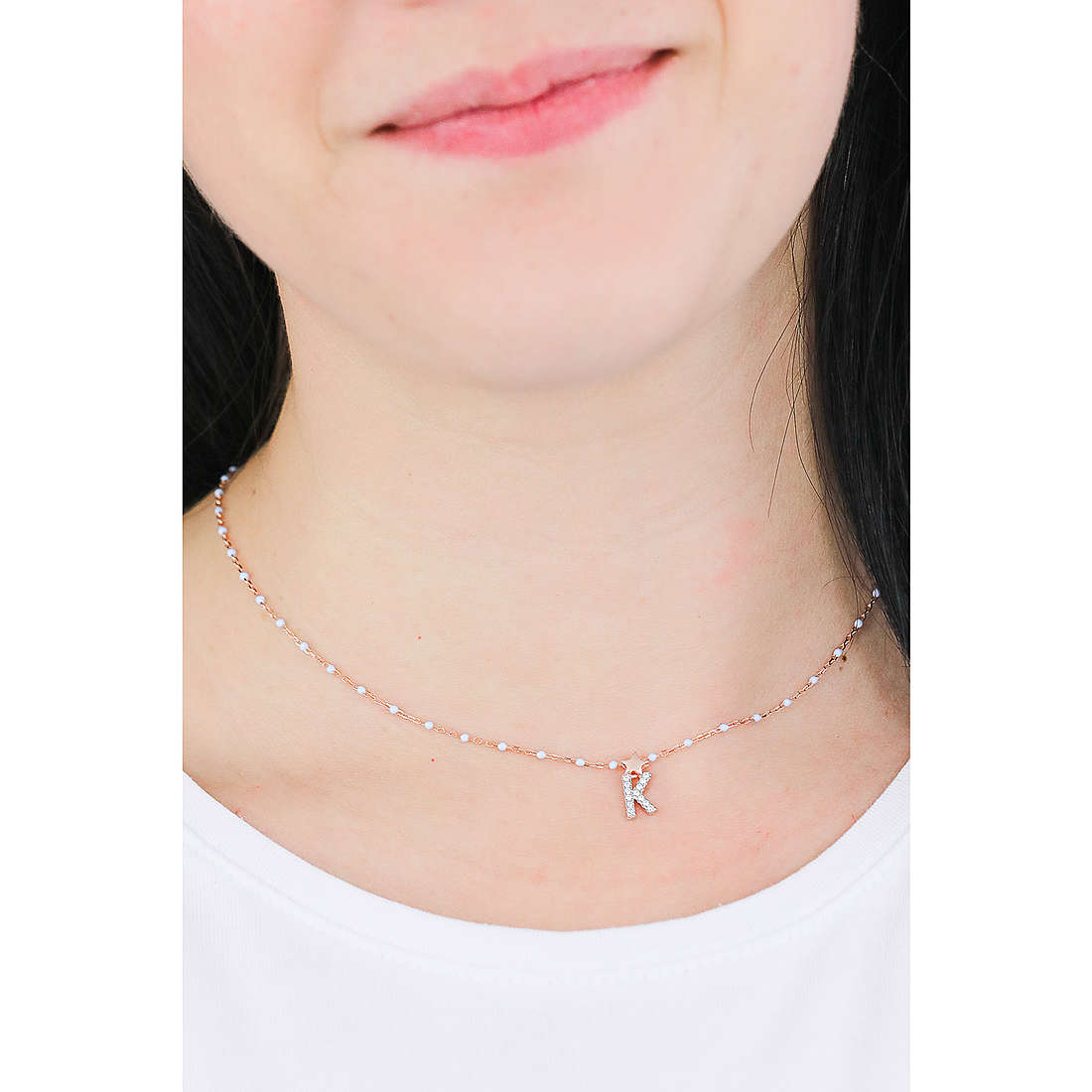Comete necklaces Stella woman GLA 183 wearing