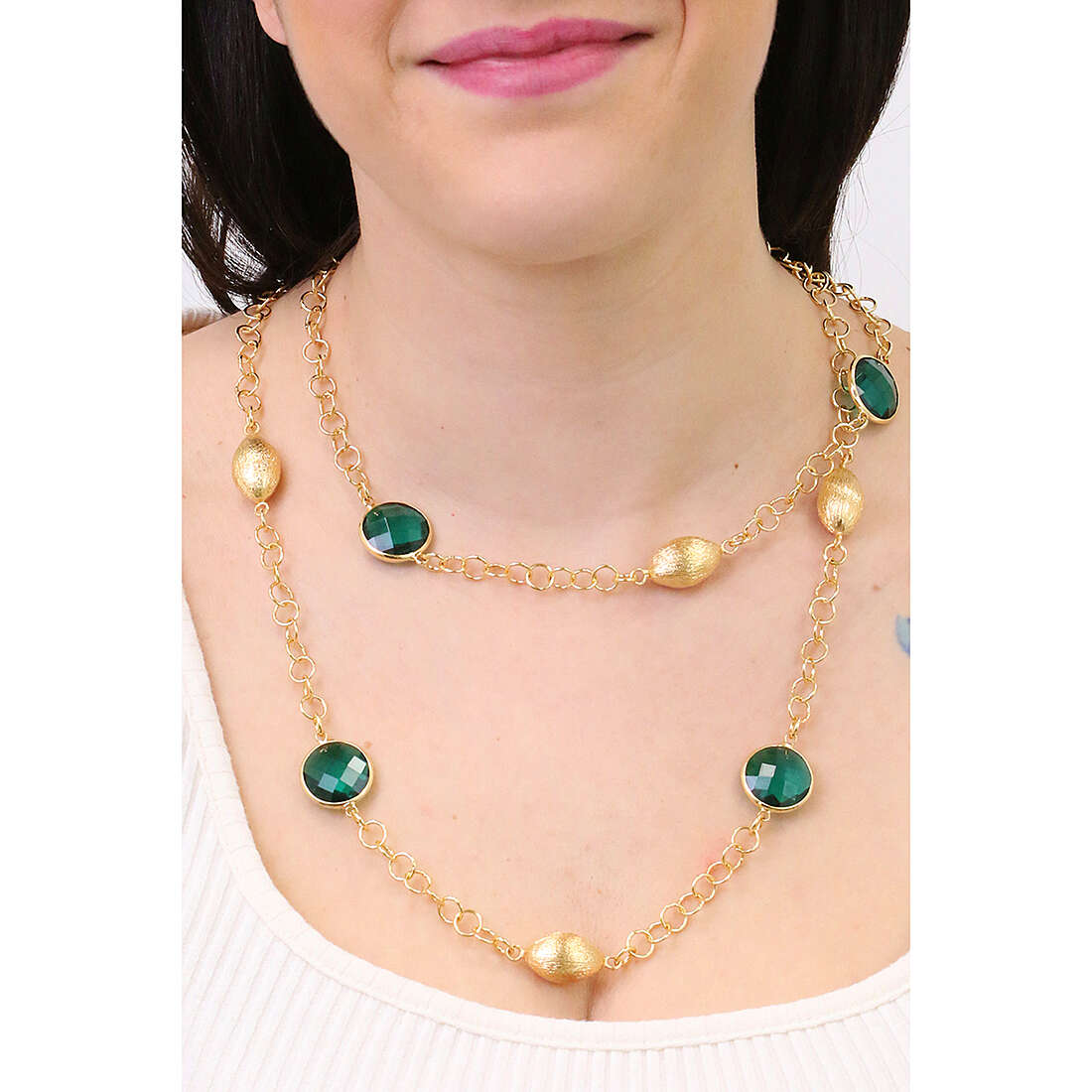 Sovrani necklaces Cristal Magique woman J7704 wearing