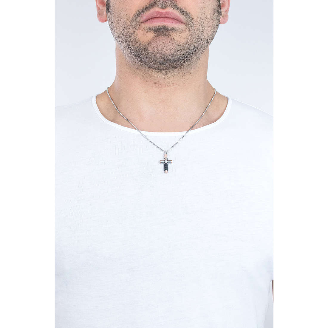 2Jewels necklaces Compact man 251599 wearing