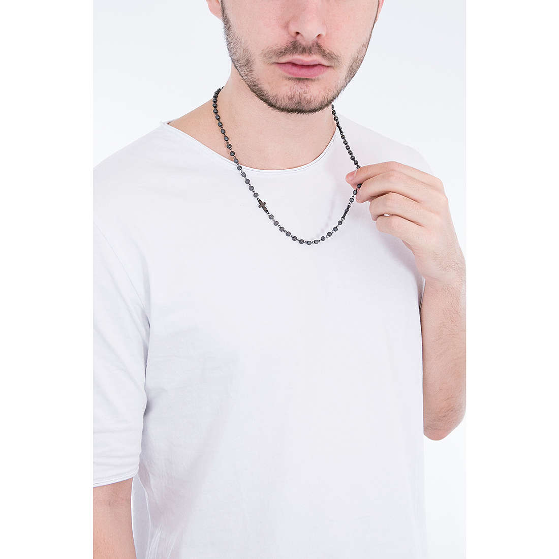 2Jewels necklaces Faith man 251679 wearing