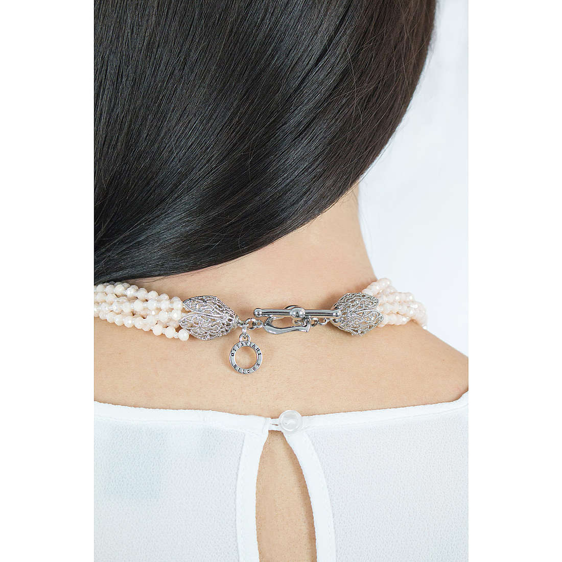 Ottaviani necklaces woman 48404 wearing