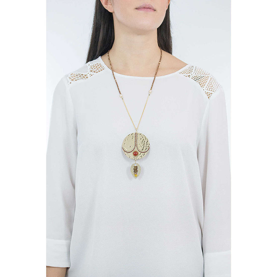 Ottaviani necklaces woman 500009C wearing