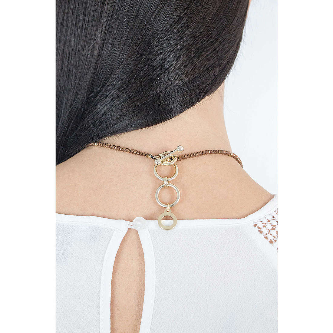 Ottaviani necklaces woman 500009C wearing