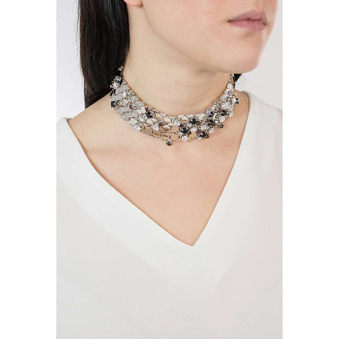 Ottaviani necklaces woman 500186C wearing