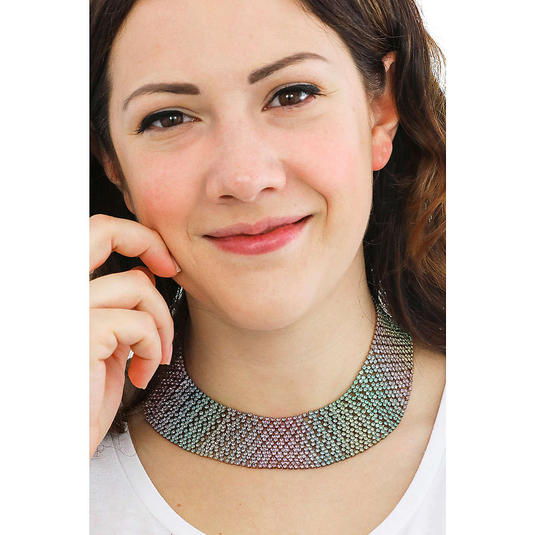 Ottaviani necklaces woman 500508C wearing