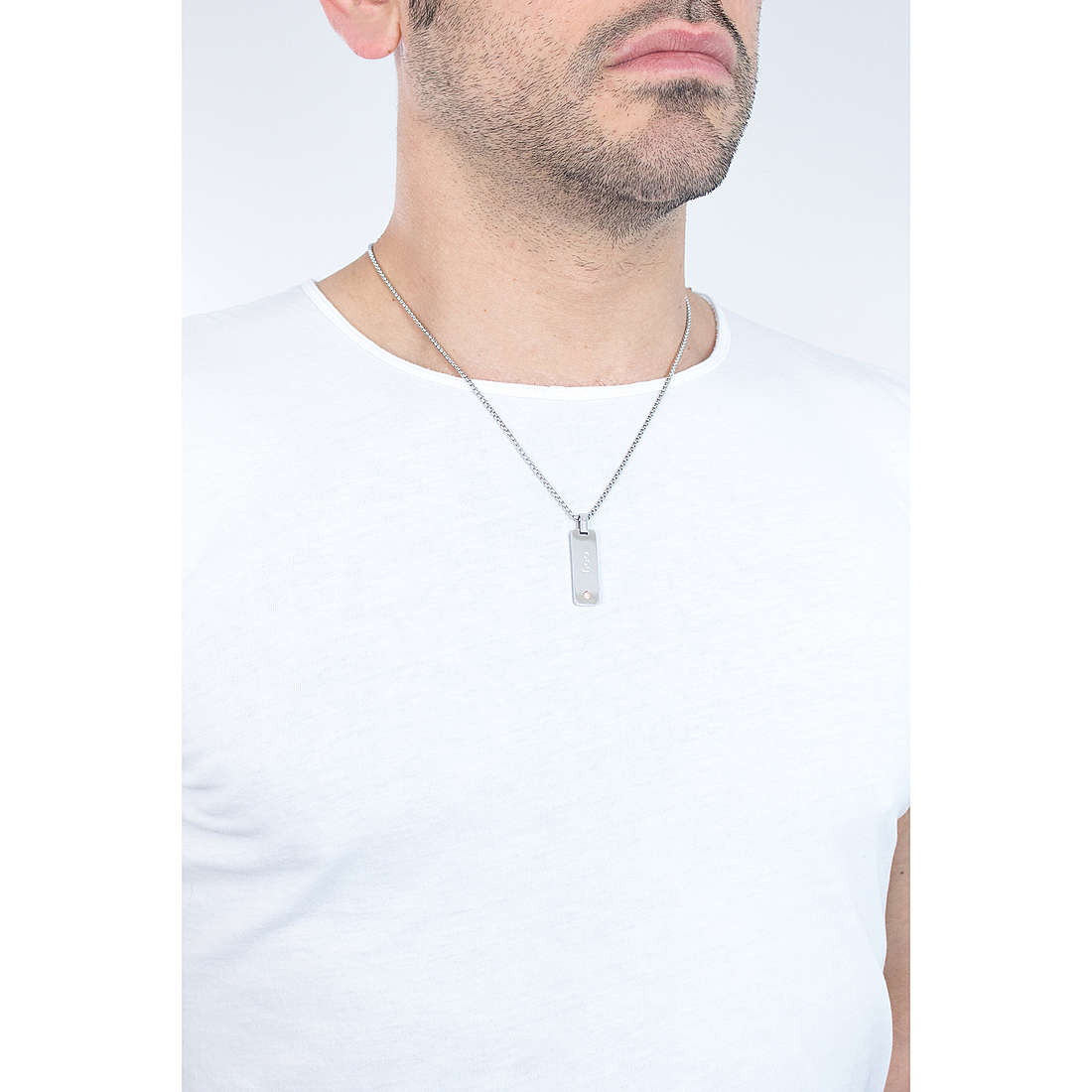 Breil necklaces Zodiac man TJ2310 wearing