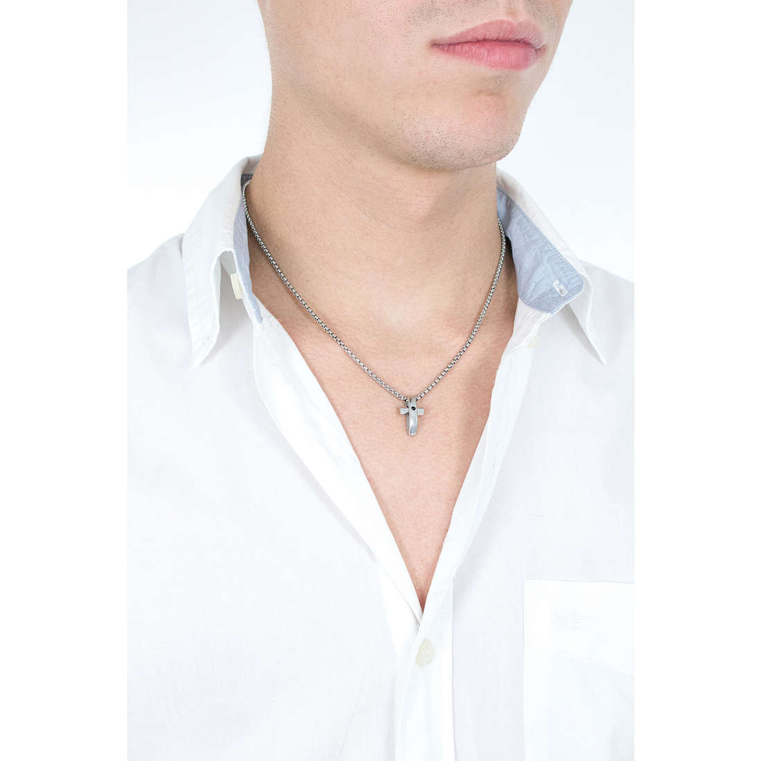Brosway necklaces Crux man BRX10 wearing