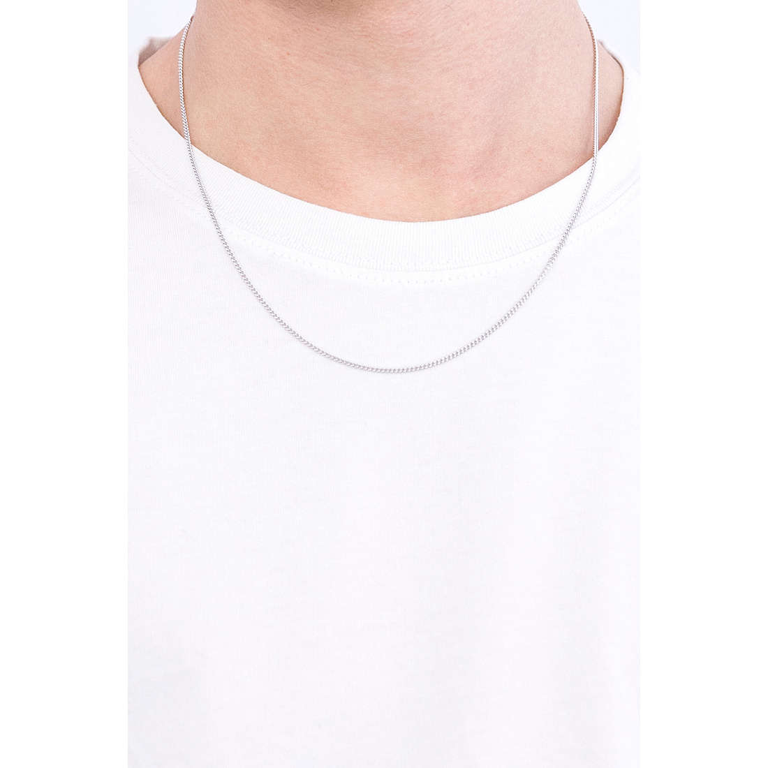 GioiaPura necklaces Basic man GYCAR00063-50 wearing