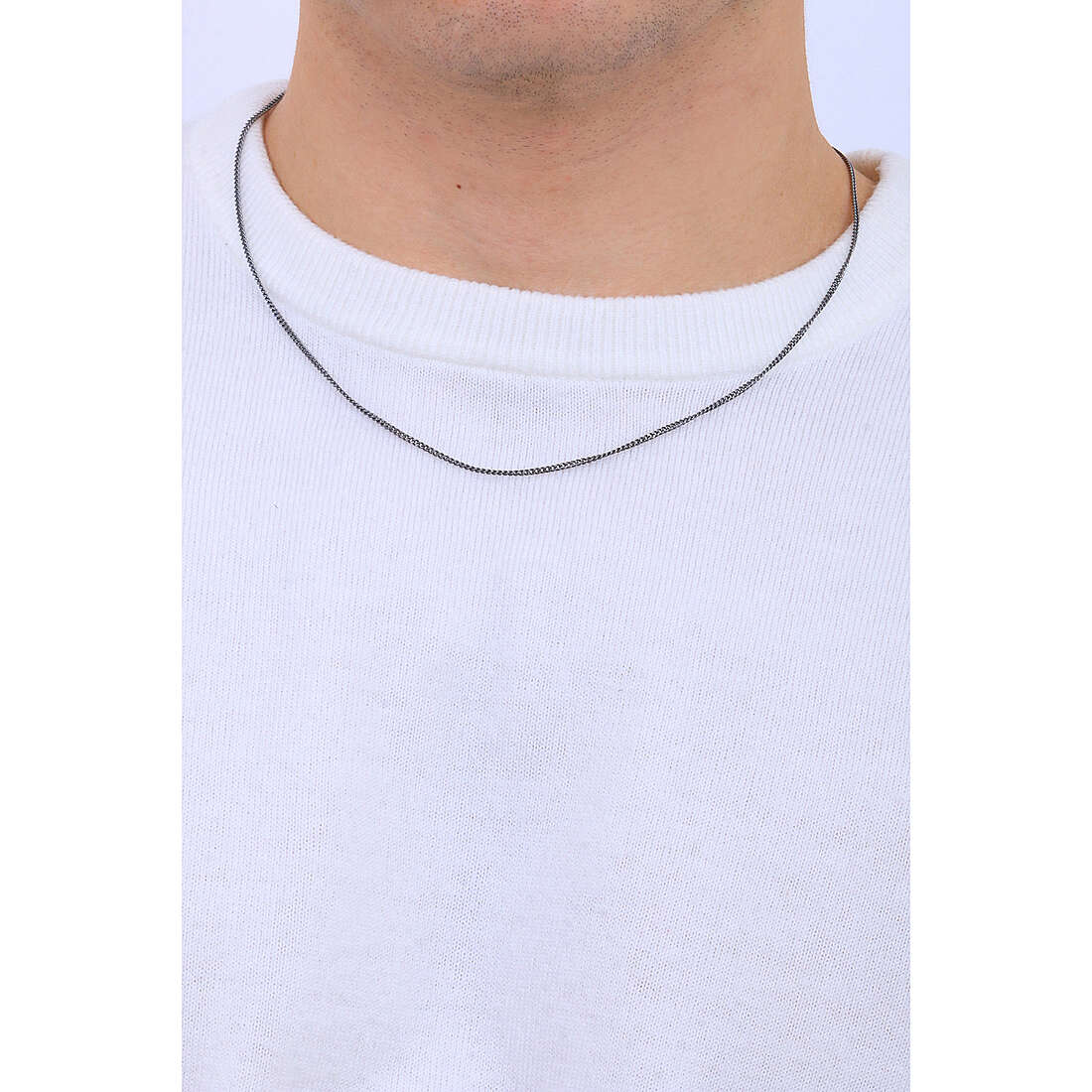 GioiaPura necklaces Basic man GYCAR00084-50 wearing