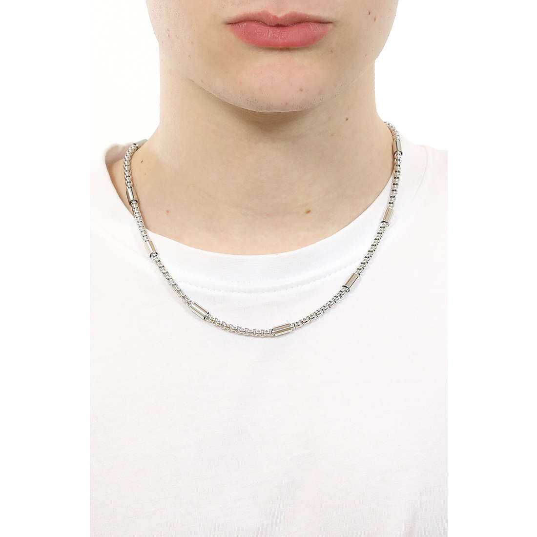 Sector necklaces Basic man SZS69 wearing