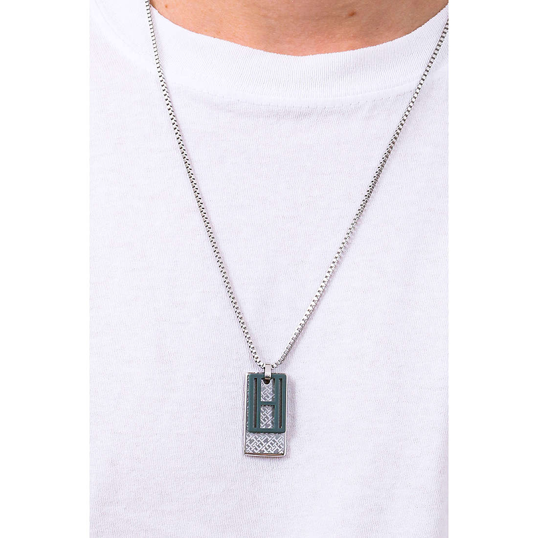 Tommy Hilfiger necklaces Anthony Ramos Capsule man 2790450 wearing