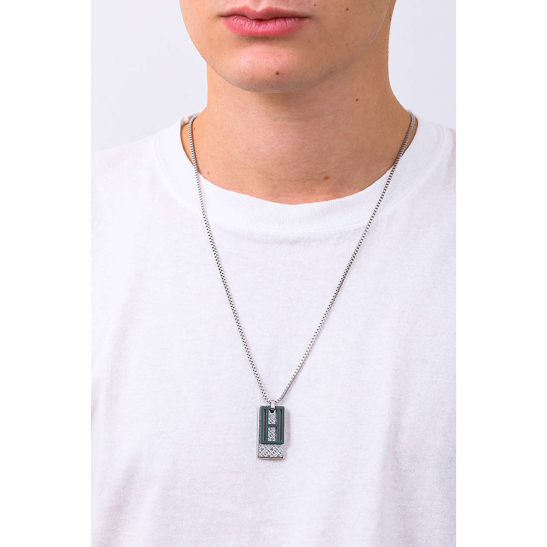 Tommy Hilfiger necklaces Anthony Ramos Capsule man 2790450 wearing