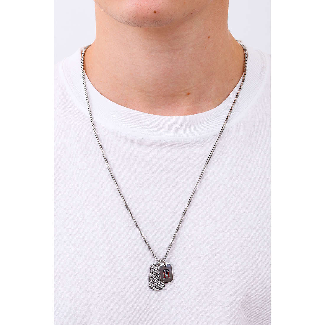 Tommy Hilfiger necklaces Monogram man 2790465 wearing