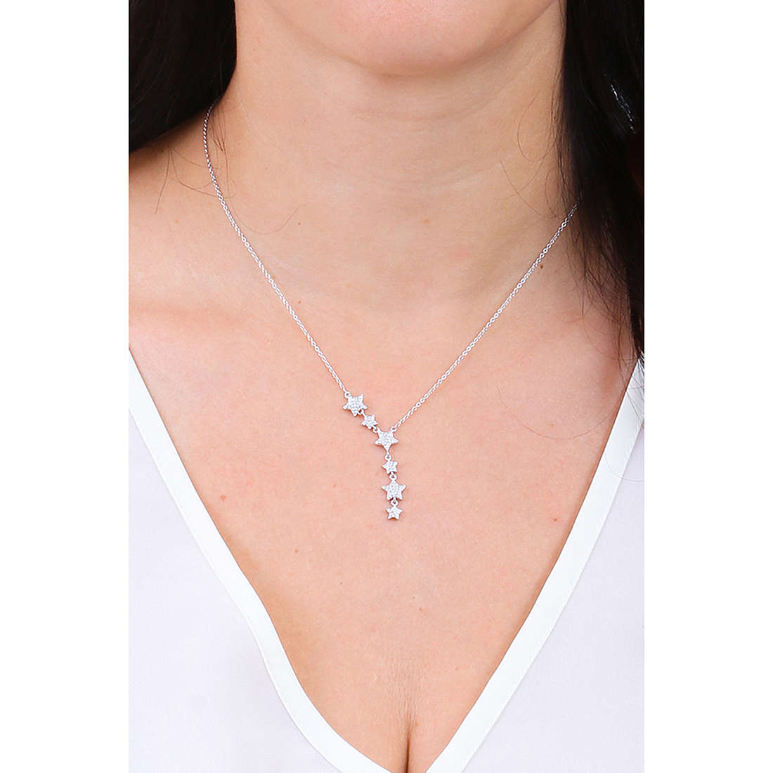 Amen necklaces Diamond woman CLPMSBBZ wearing