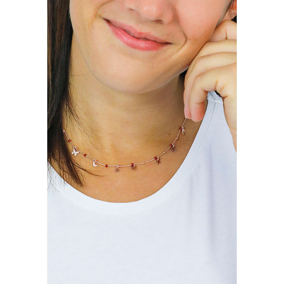 Amen necklaces Fortuna woman CLSMFORR wearing