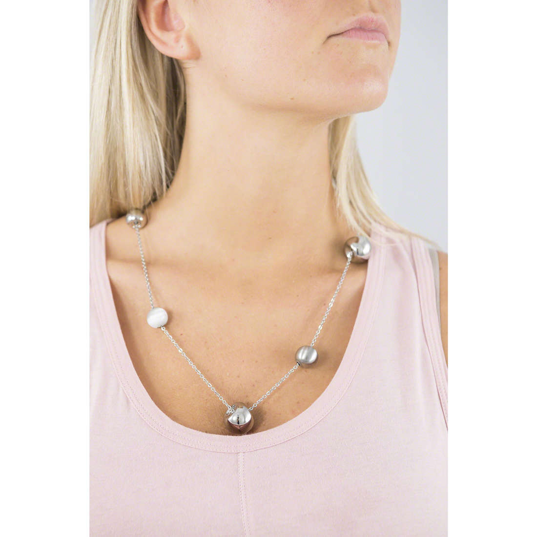 Breil necklaces Chaos woman TJ0914 wearing
