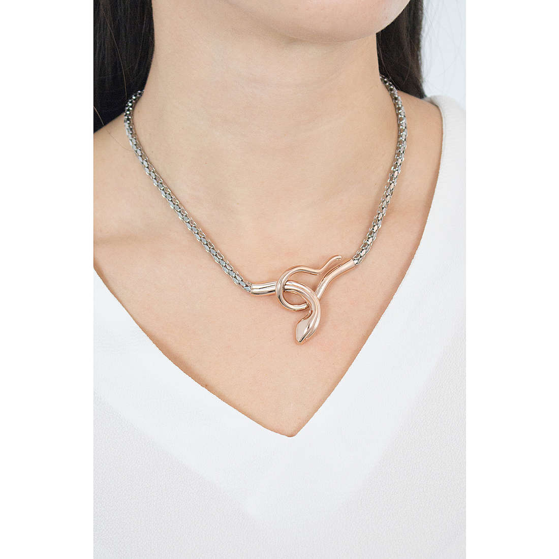 Breil necklaces Cobra woman TJ2274 wearing