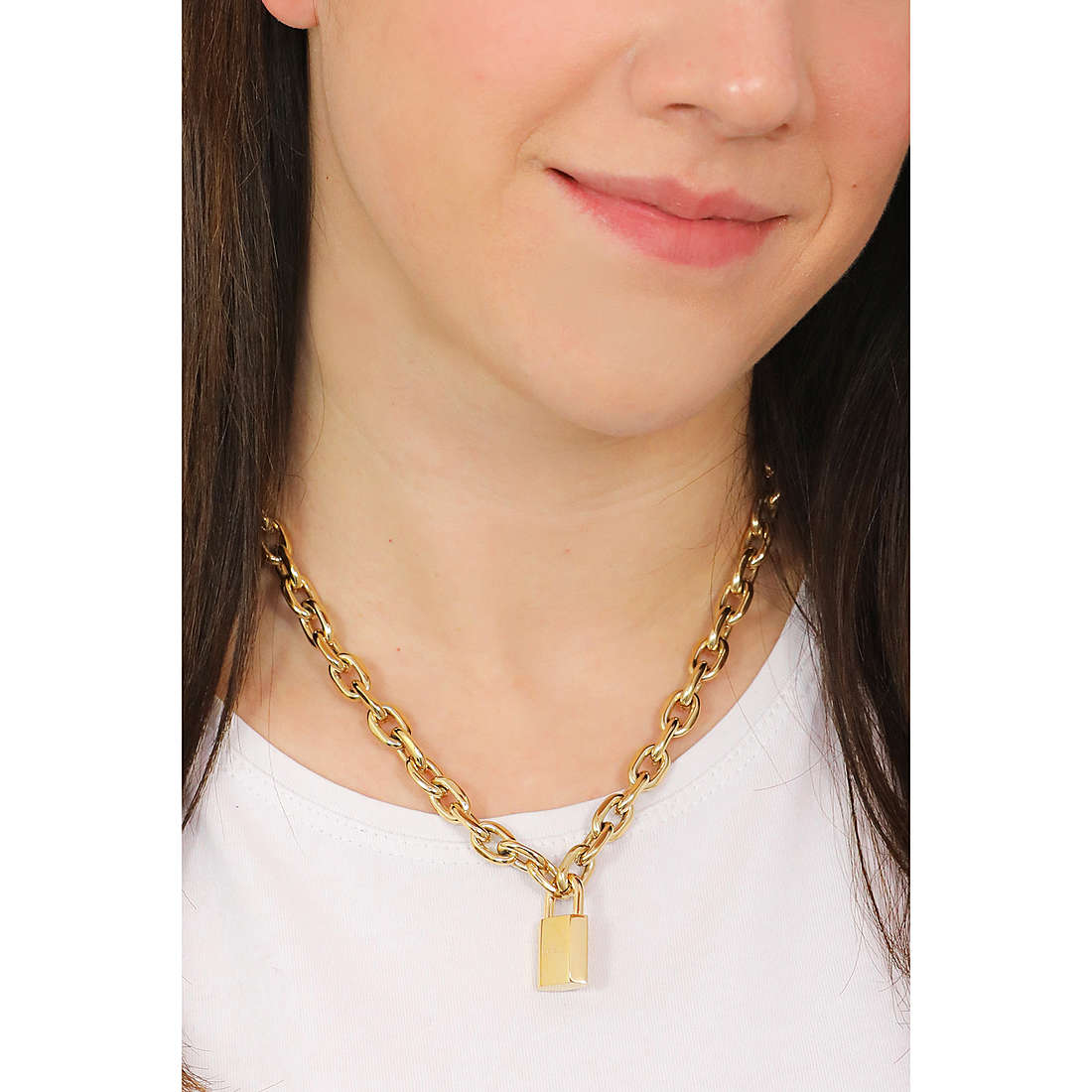 Breil necklaces Promise woman TJ3079 wearing