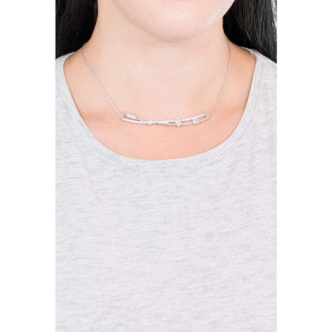 Brosway necklaces Affinity woman BFF106 wearing