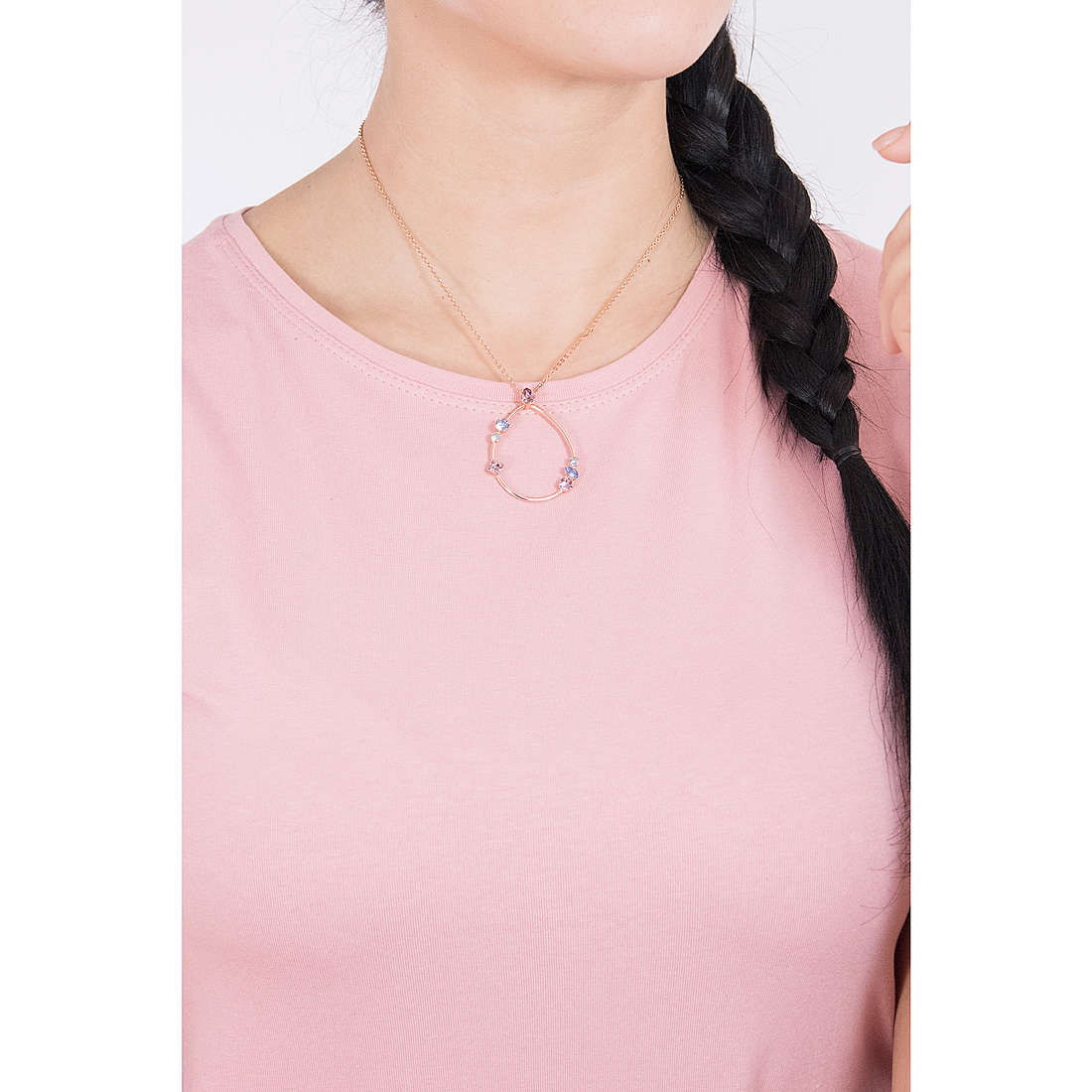 Brosway necklaces Affinity woman BFF89 wearing