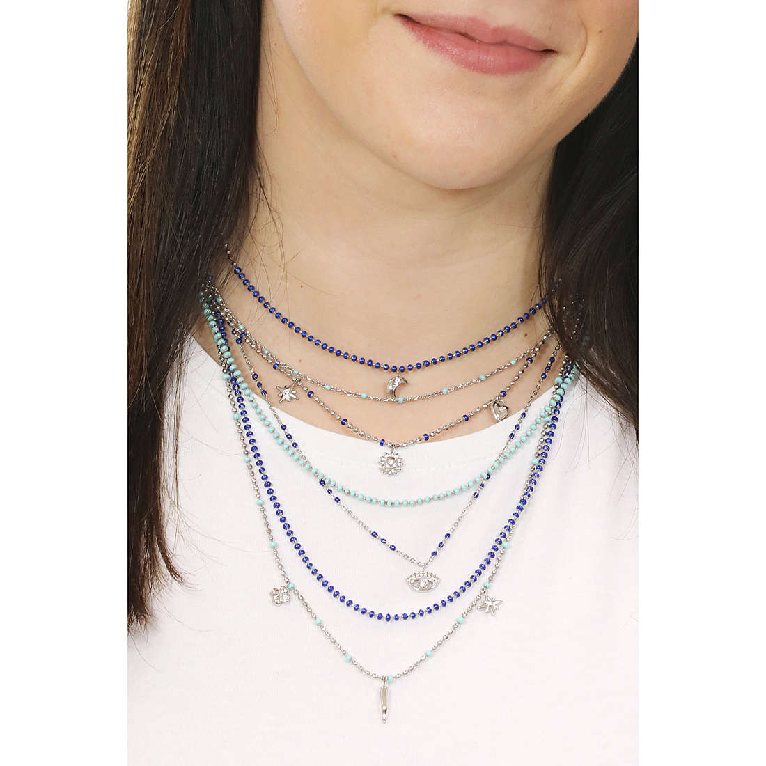 Brosway necklaces Chant woman BAH57 wearing