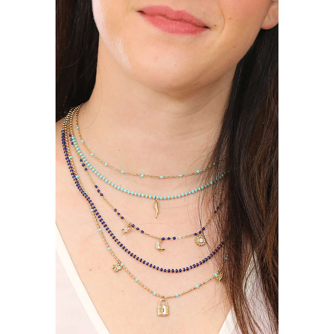 Brosway necklaces Chant woman BAH58 wearing