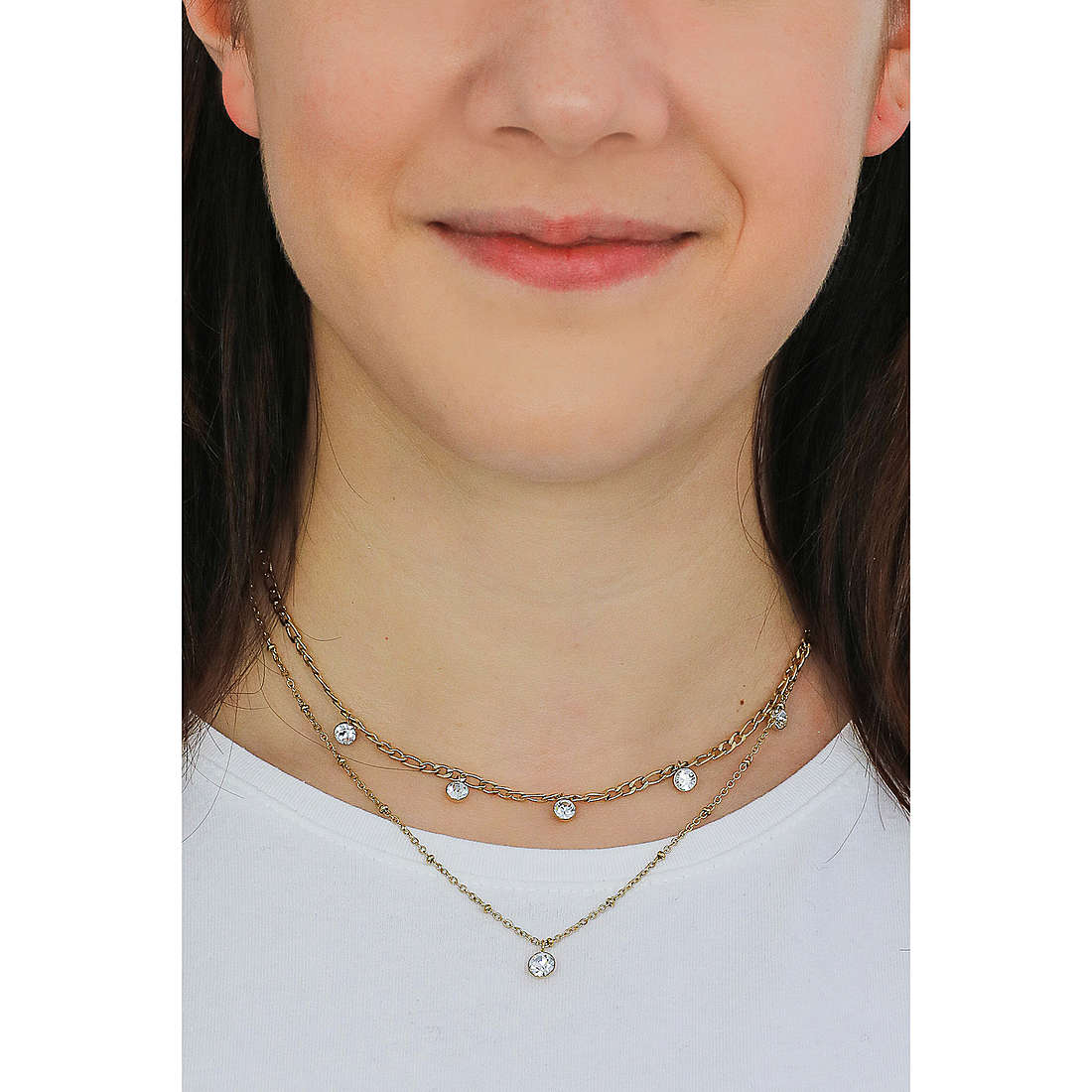 Brosway necklaces Symphonia woman BYM82 wearing