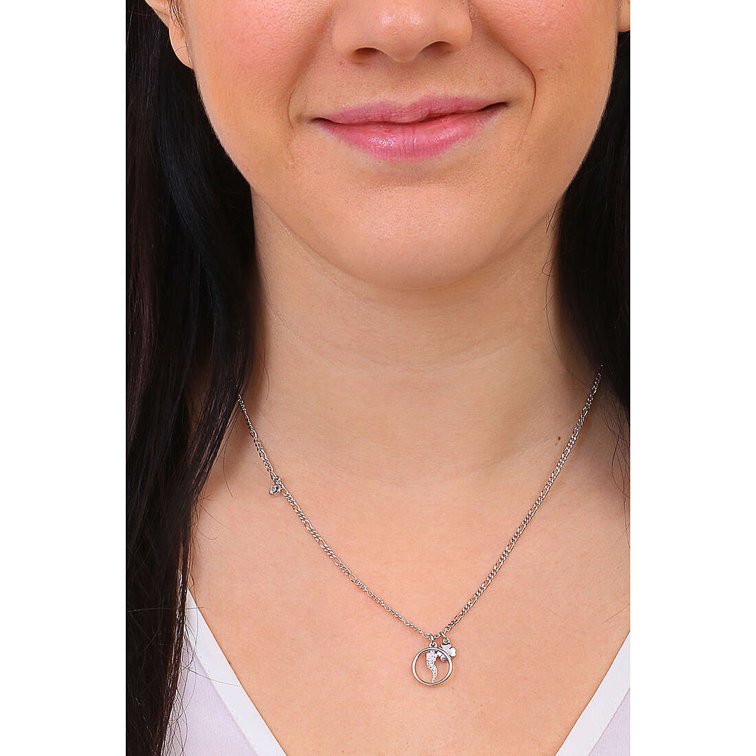 GioiaPura necklaces woman GYCARW0417-S wearing