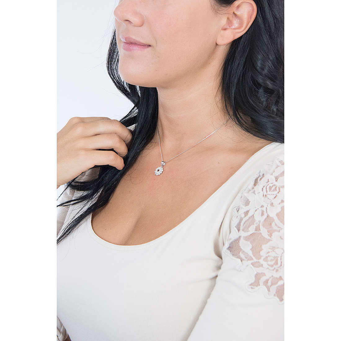 GioiaPura necklaces woman INS028P074 wearing