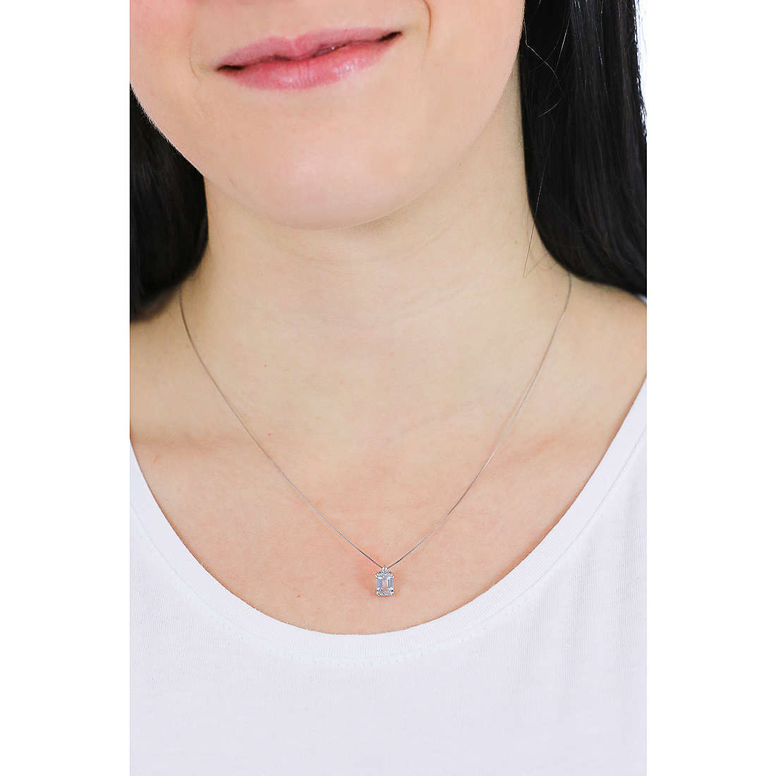 GioiaPura necklaces Oro e Diamanti woman GIPCME750 wearing