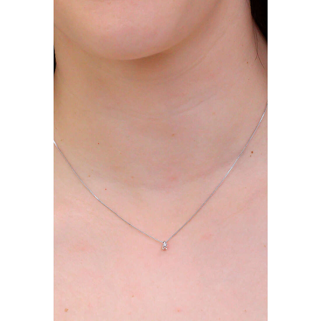 GioiaPura necklaces Oro e Diamanti woman GIPPLQ-02 wearing