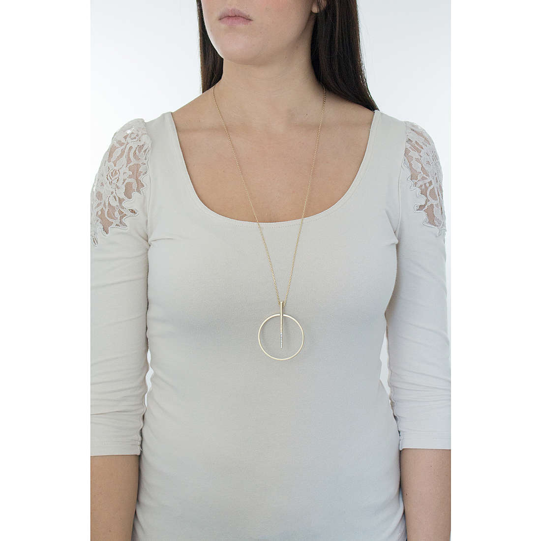 Guess necklaces Future Essential woman UBN84059 wearing