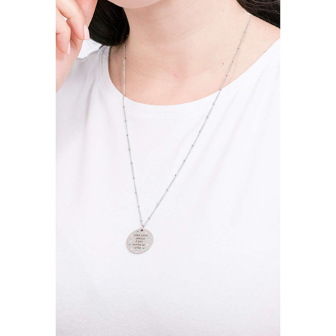 Kidult necklaces Love woman 751178 wearing