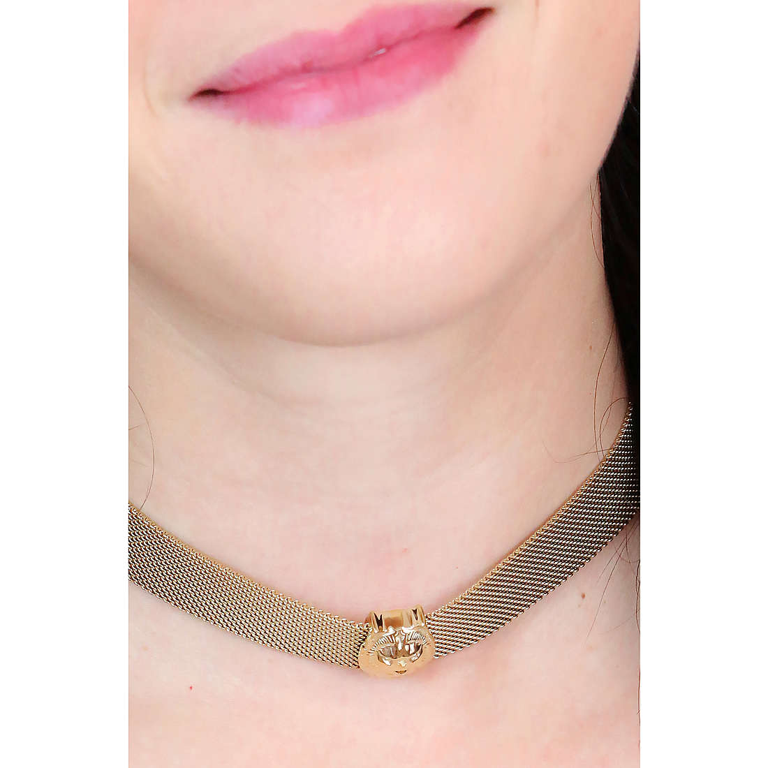Liujo necklaces woman LJ1875 wearing