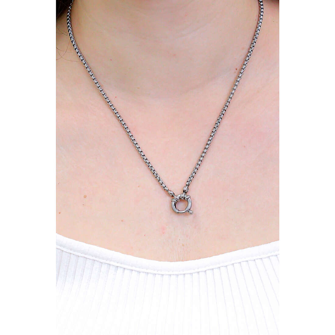 Luca Barra necklaces woman CK1601 wearing