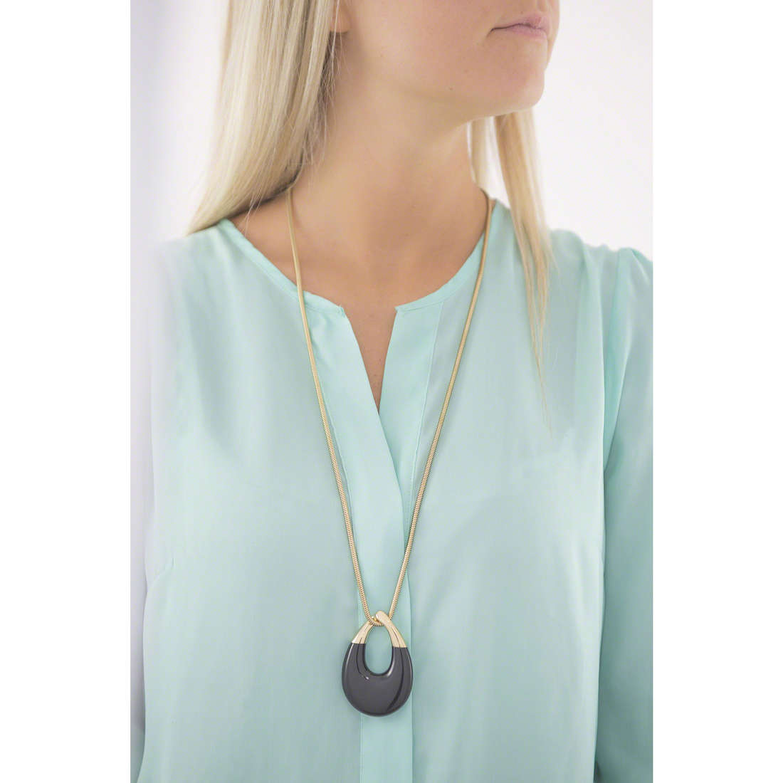 Michael Kors necklaces woman MKJ5776710 wearing