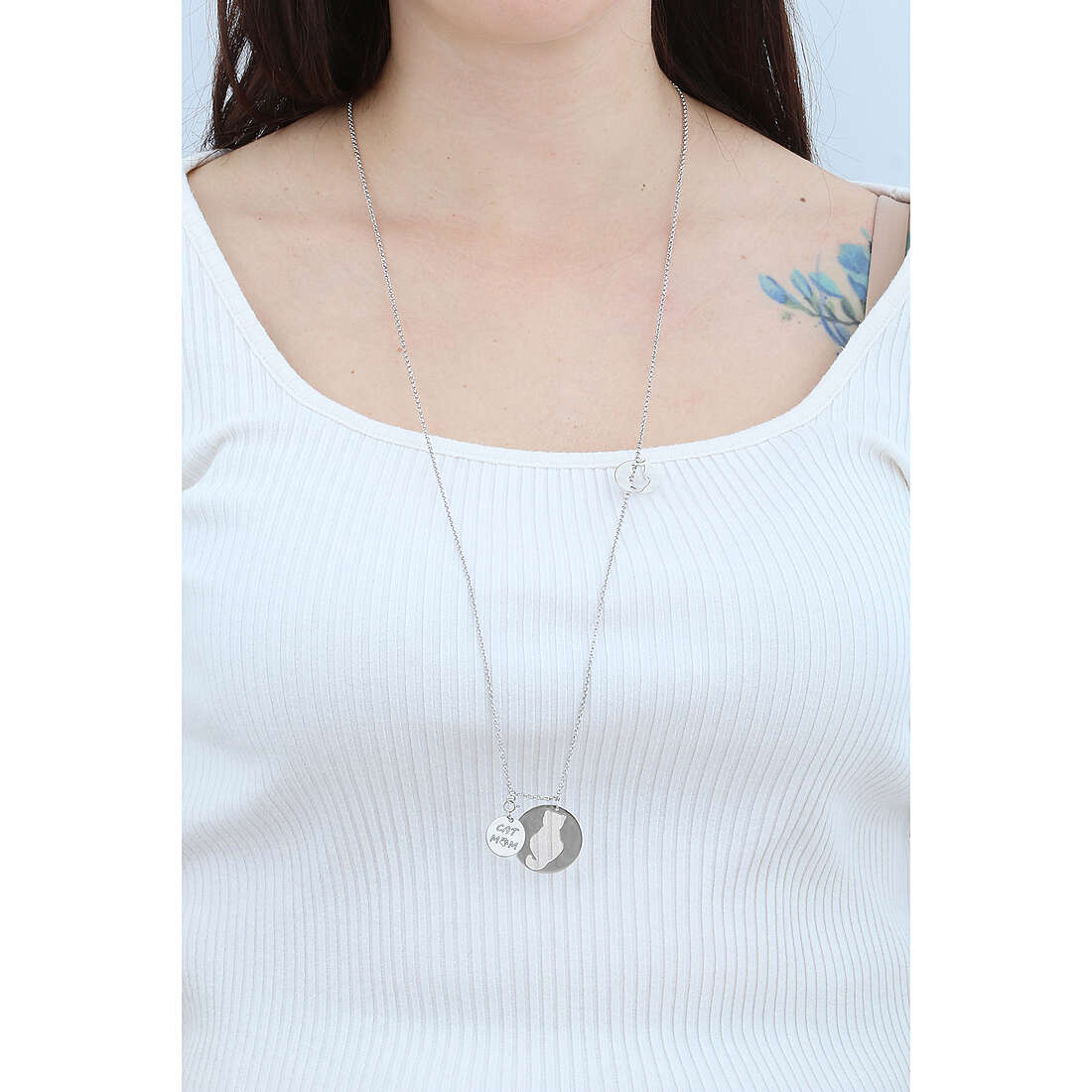 Ottaviani necklaces woman 600156C wearing