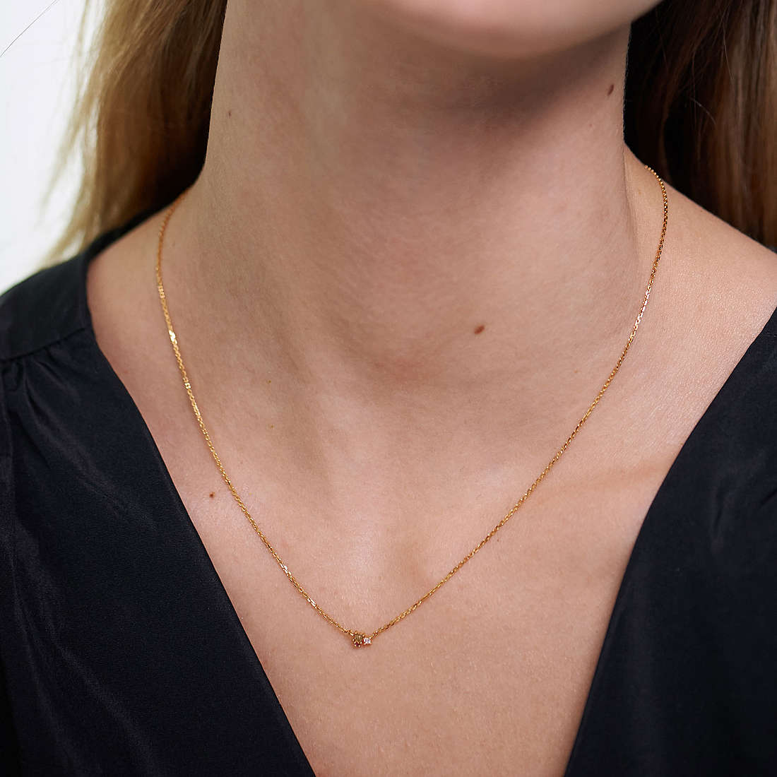 PDPaola necklaces Atelier woman CO01-175-U wearing