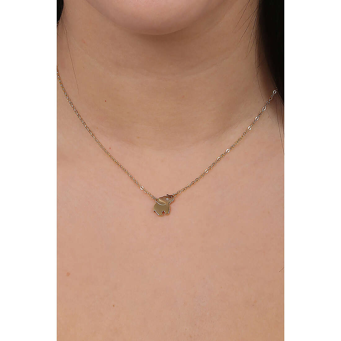 Sagapò necklaces Click woman SCK257 wearing