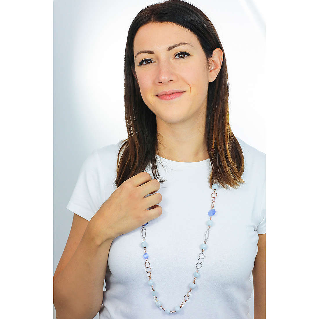 Sovrani necklaces Cristal Magique woman J3660 wearing