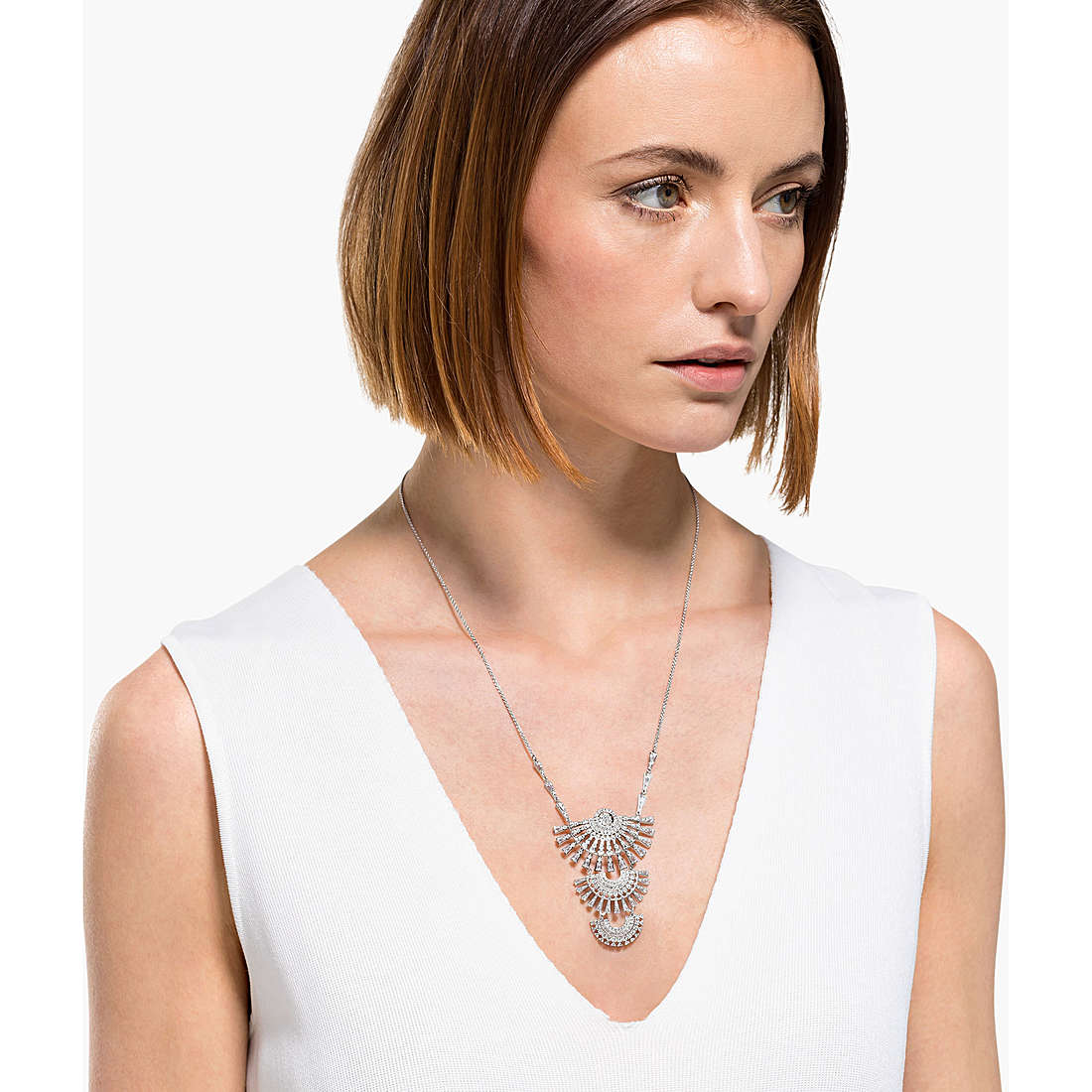 Swarovski necklaces Sparkling woman 5564432 wearing