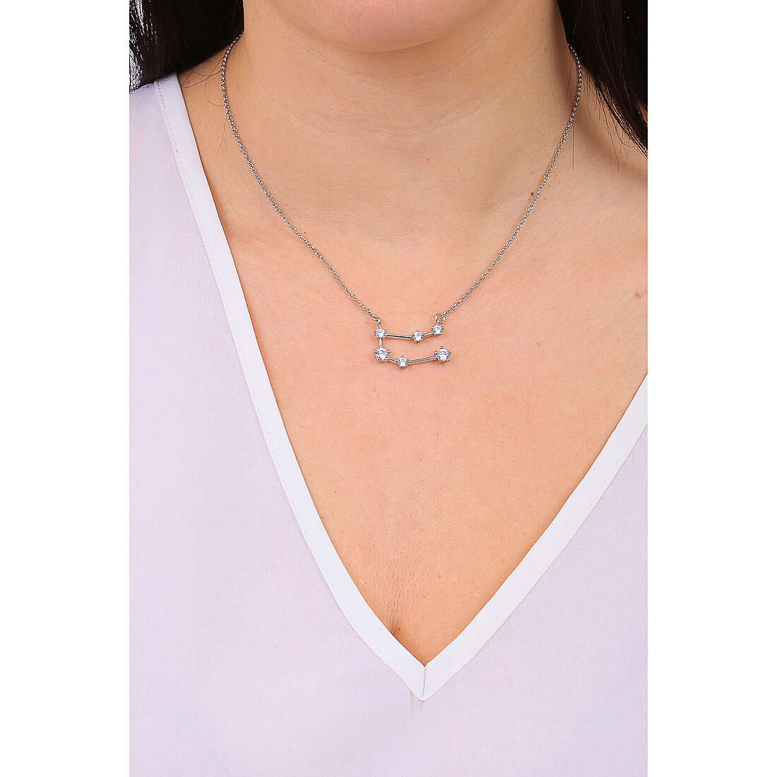 GioiaPura necklaces Zodiaco woman GYXCAZ0018-GEM wearing