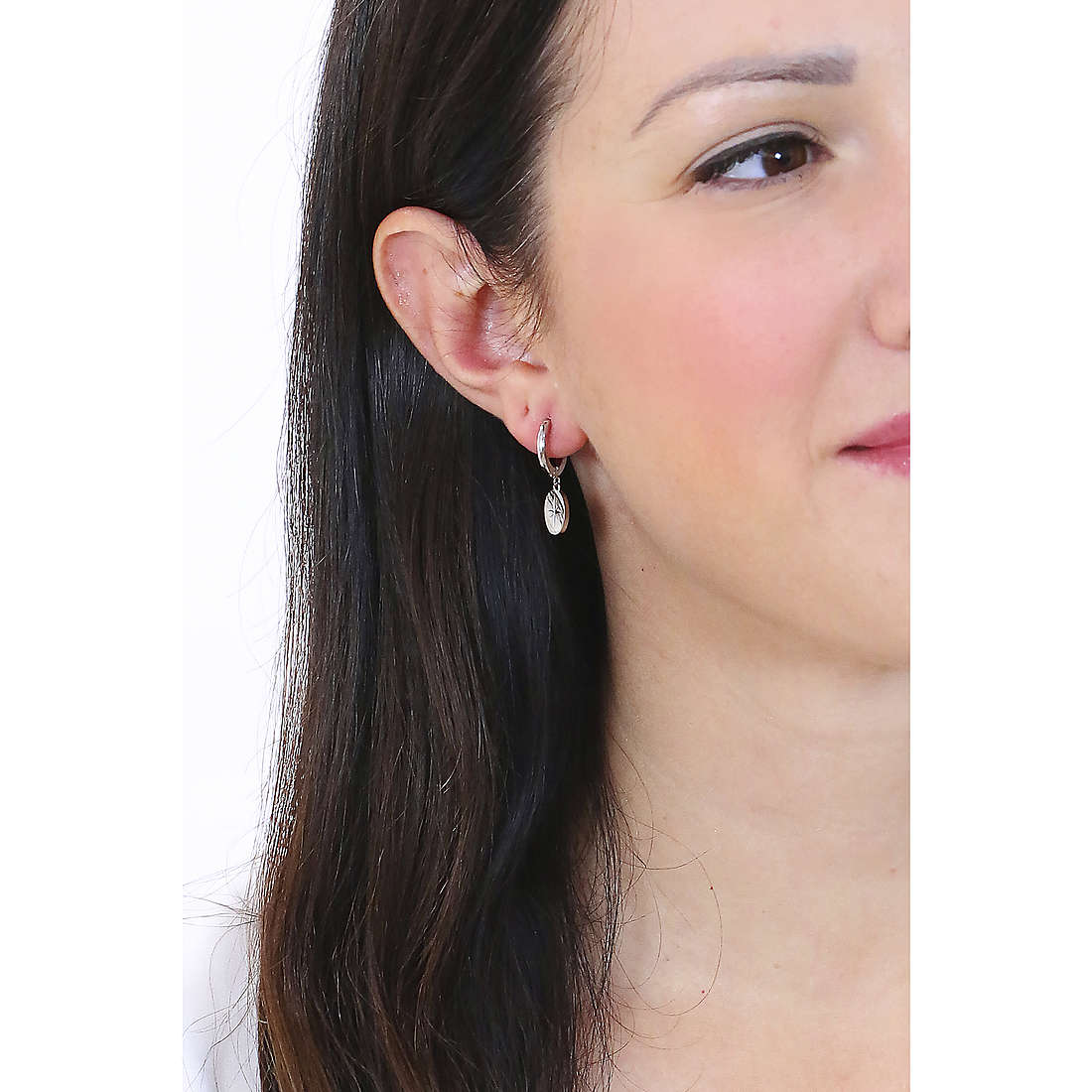 Brosway earrings Chakra woman BHKE025 wearing