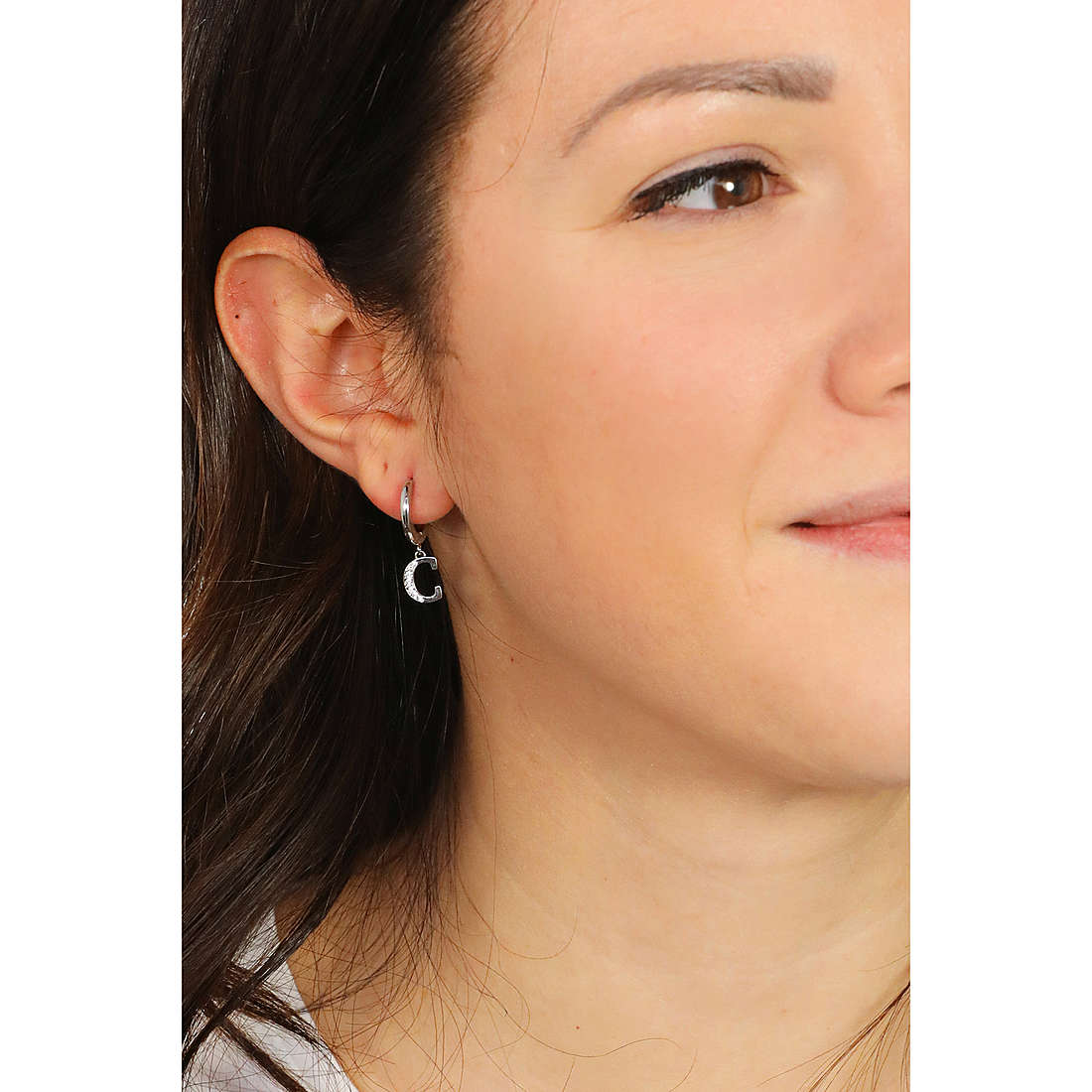 Brosway earrings Chakra woman BHKE059 wearing