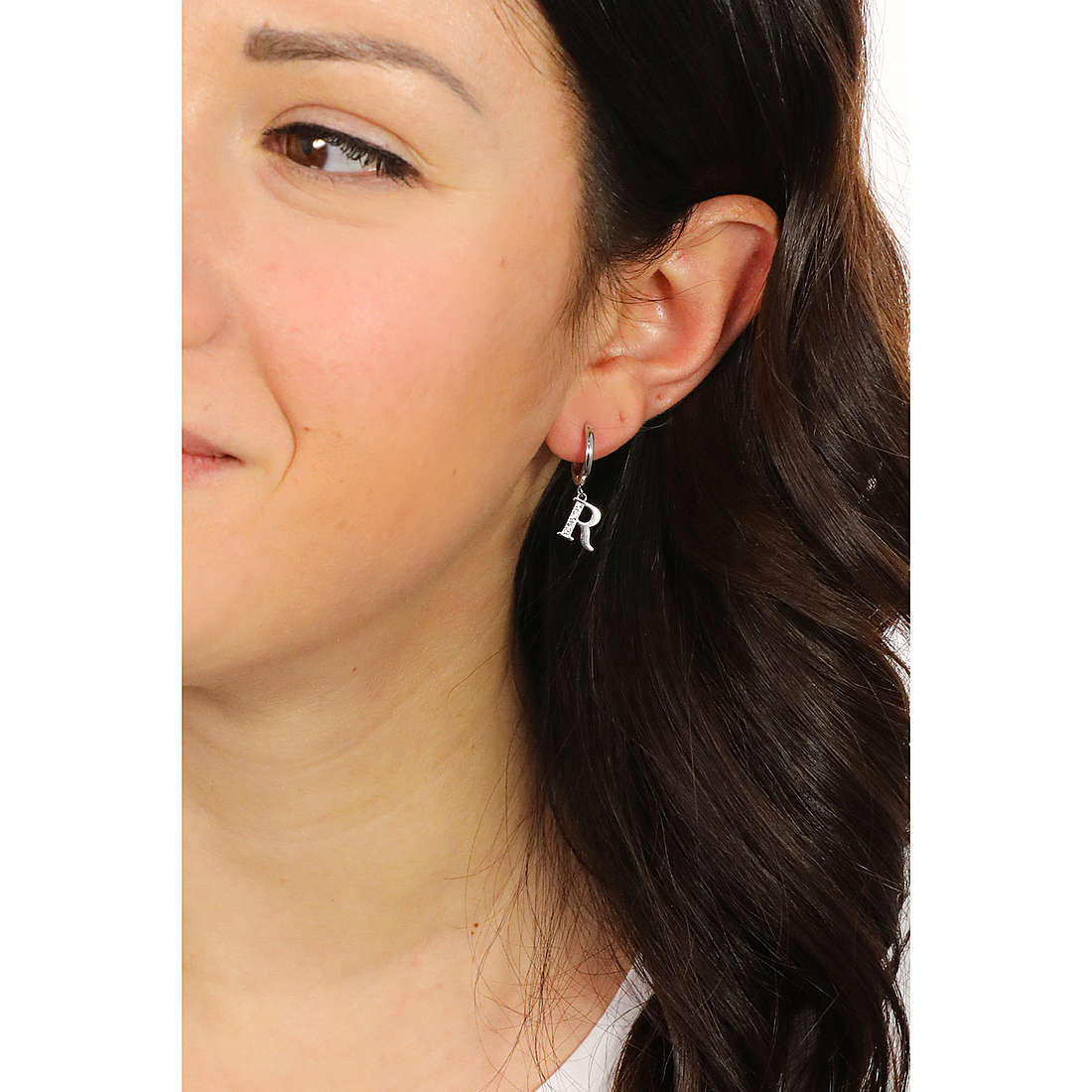 Brosway earrings Chakra woman BHKE074 wearing