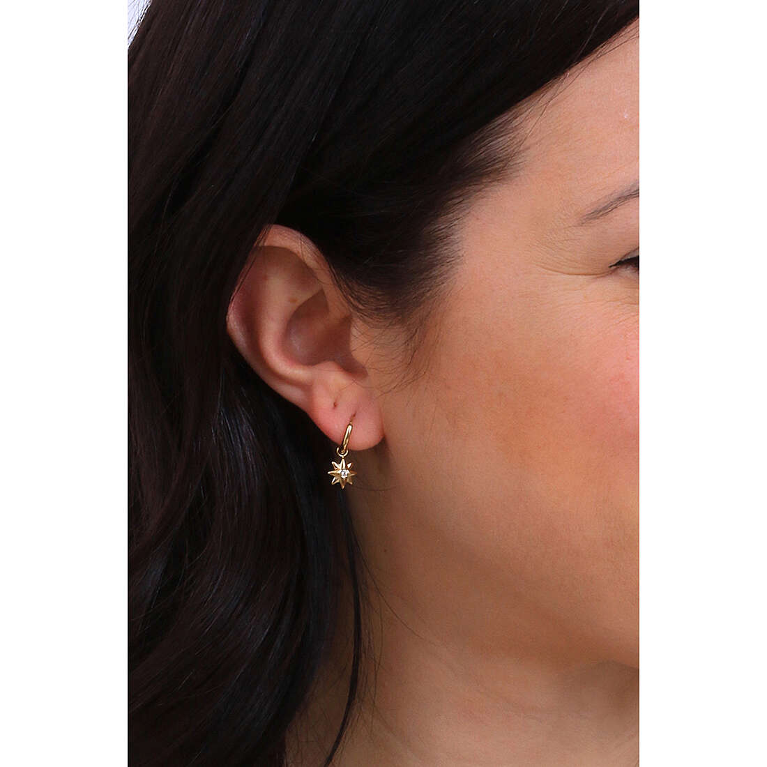 Brosway earrings Chakra woman BHKE132 wearing